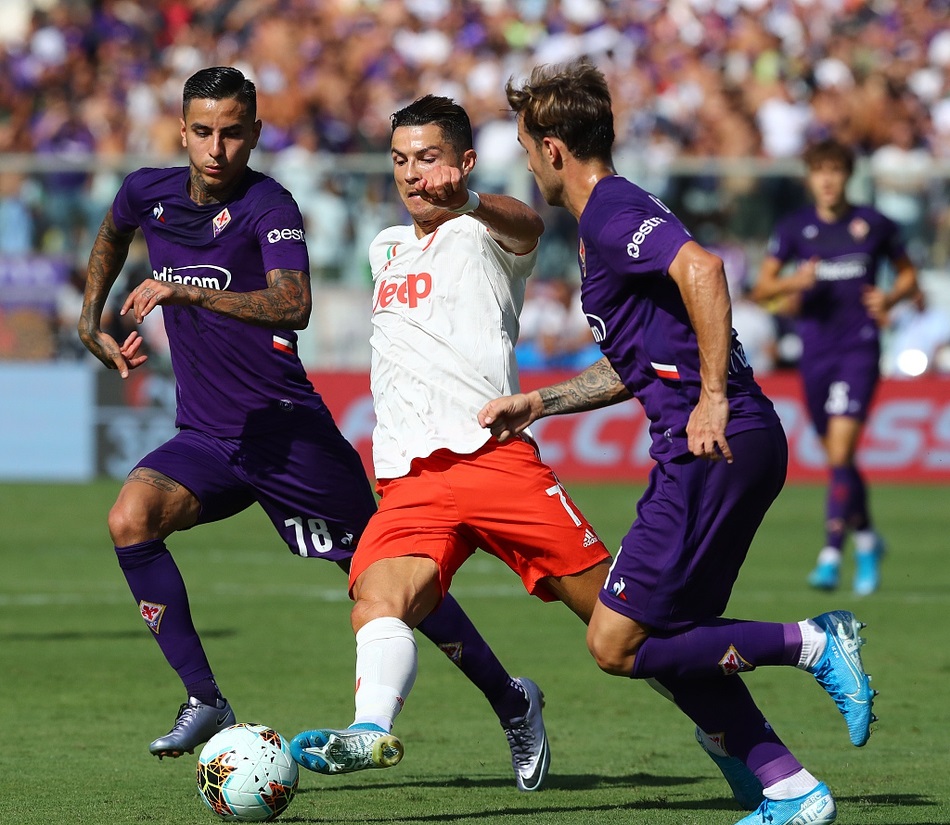 关于Uzi连续五场比赛得分超过赛事规则更新，尤文图斯挑战极限！的信息